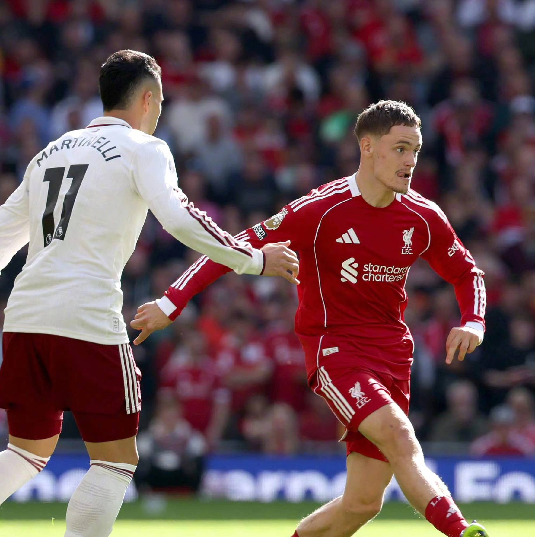 社交媒体上 社交媒体上